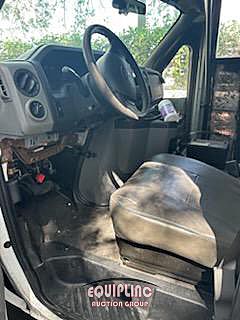 2013 Ford E350