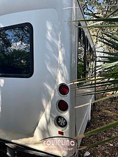 2013 Ford E350