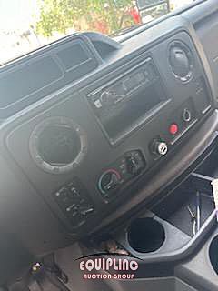 2013 Ford E350