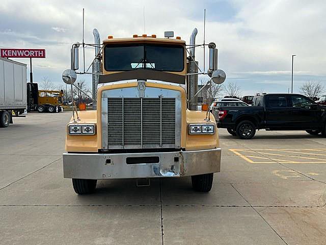 2000 Kenworth T800 (For Sale) | Day Cab | #0567372