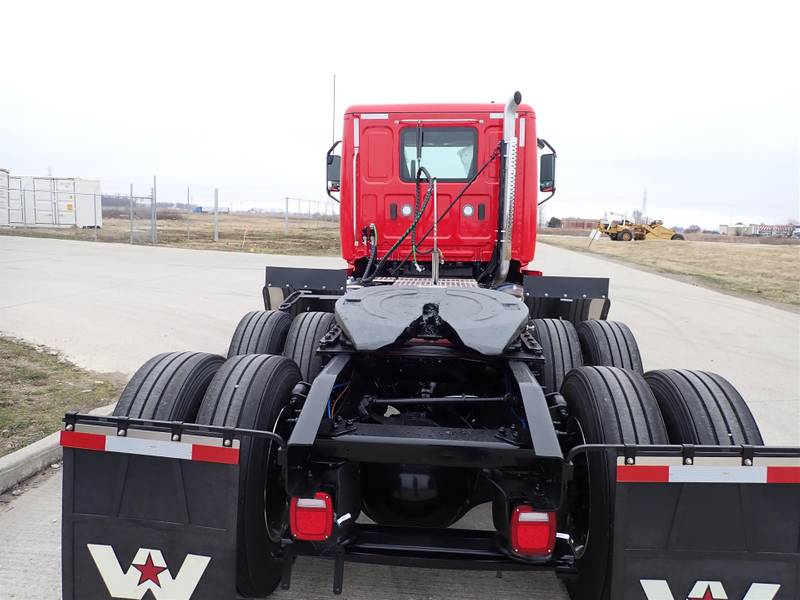 2025 Western Star 57X (For Sale) Day Cab PVG6890