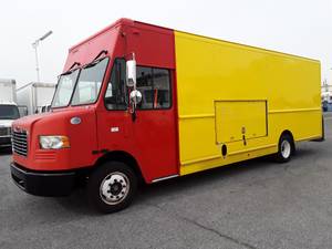 2017 Freightliner MT-55 WALK-IN - Box Van