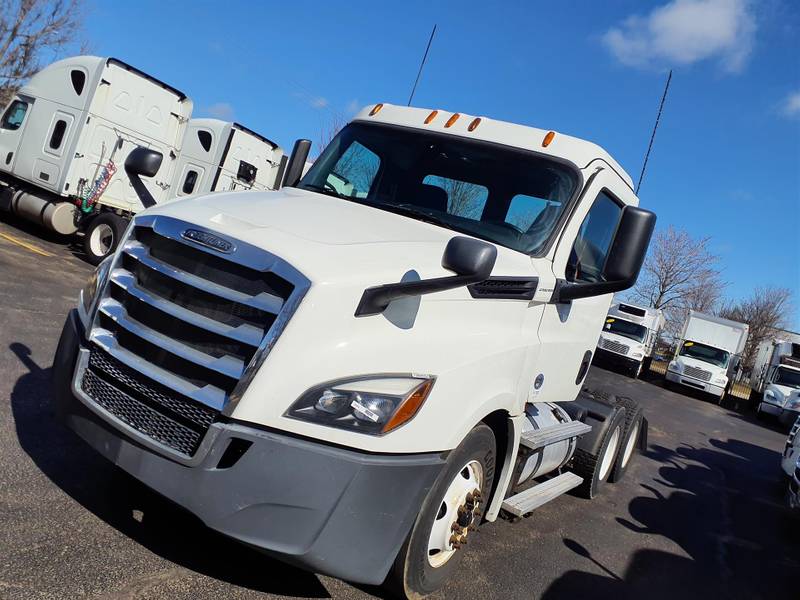 2018 Freightliner NEW CASCADIA PX12664 (For Sale) | Day Cab | #786692