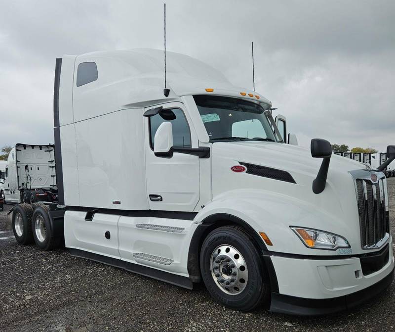 2023 Peterbilt 579 (For Sale) | 80