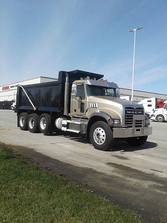 2018 Mack GRANITE