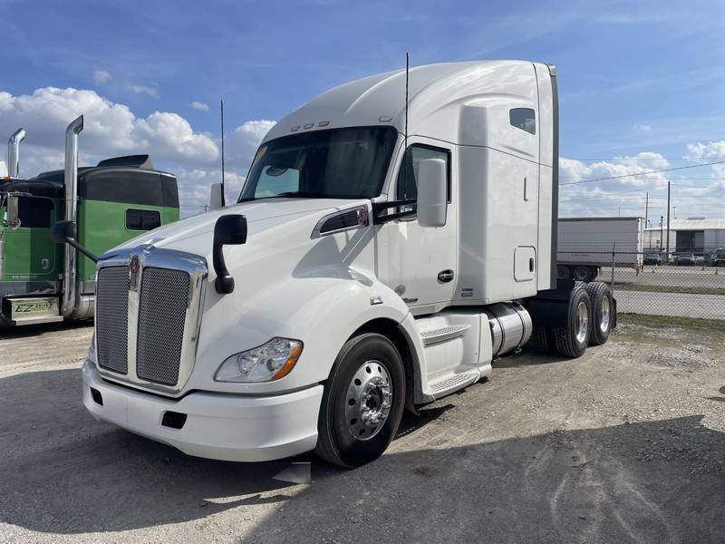 kenworth Sleeper Trucks For Sale (New & Used)