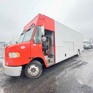 2016 Freightliner MT55 - Box Van