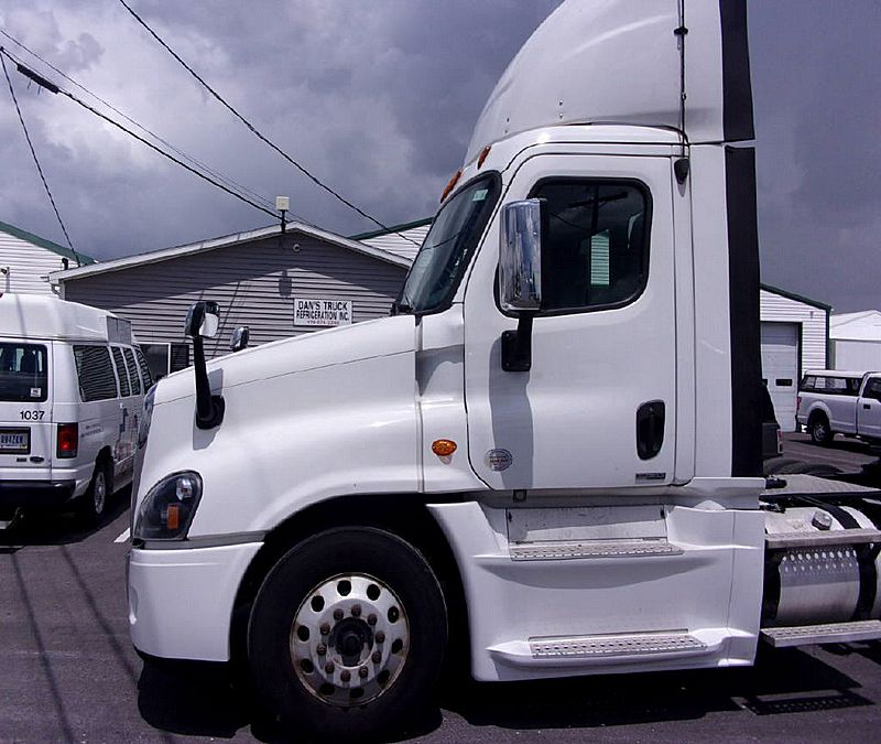 2017 Freightliner CASCADIA