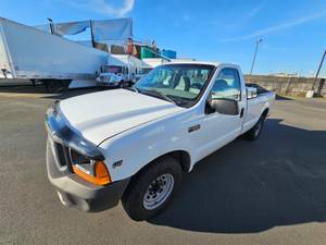 1999 Ford F250 - Day Cab