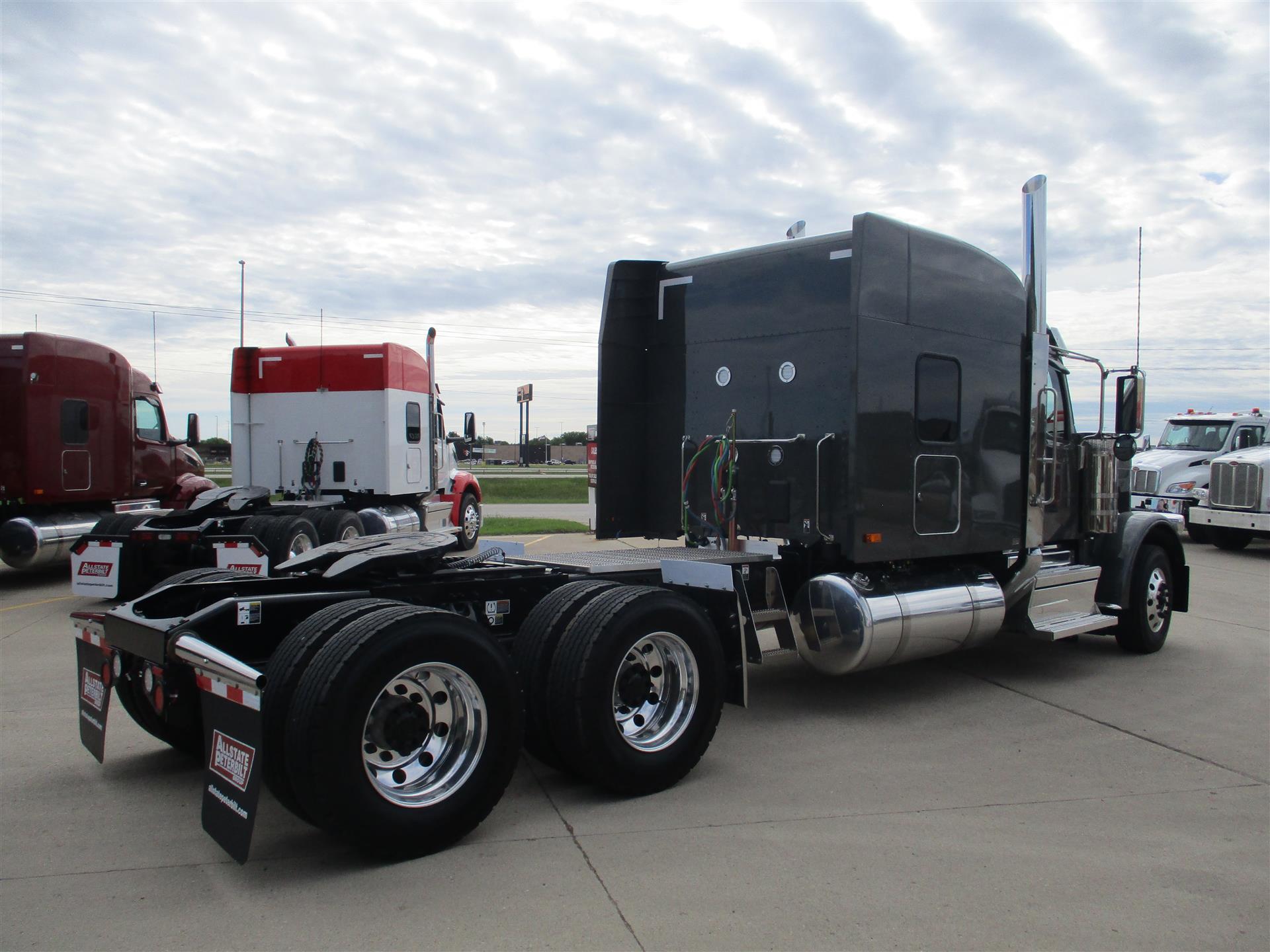 2025 Peterbilt 589 For Sale 80" Sleeper 40A741167