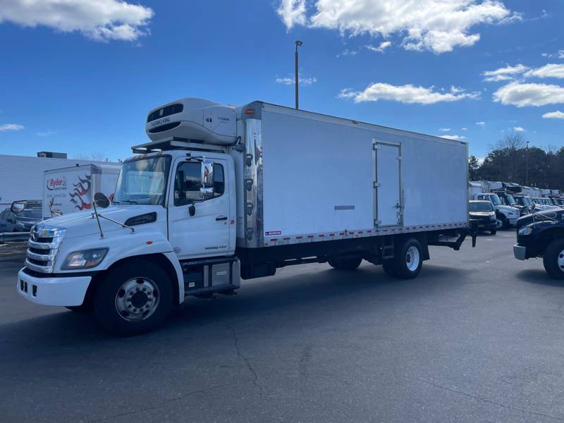 2017 Hino 338 (For Sale) | Day Cab | #673972