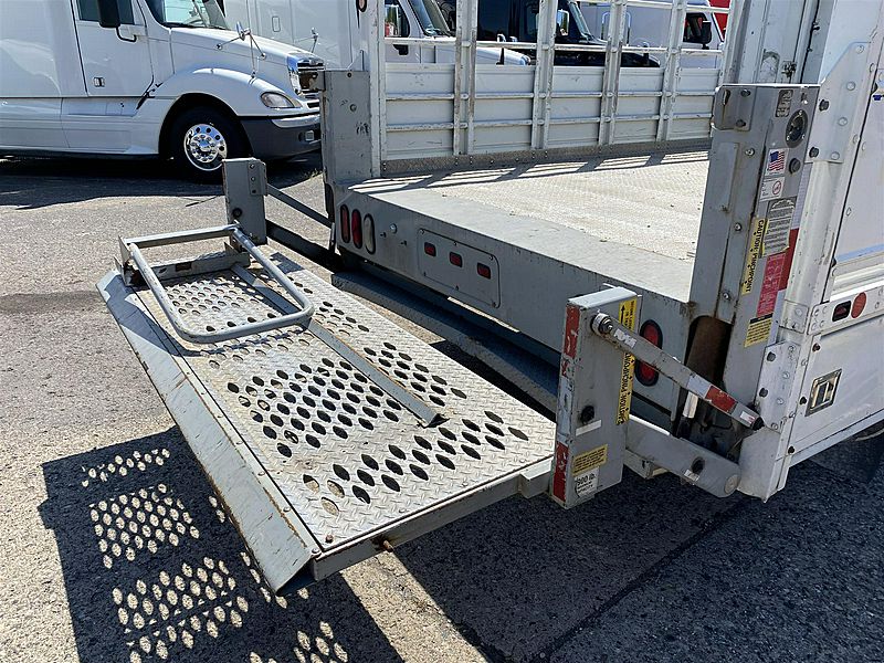 2008 GMC W4500