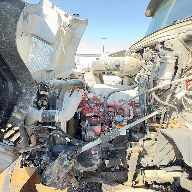 2017 Mack Pinnacle CXU600 (For Sale) Day Cab 10272