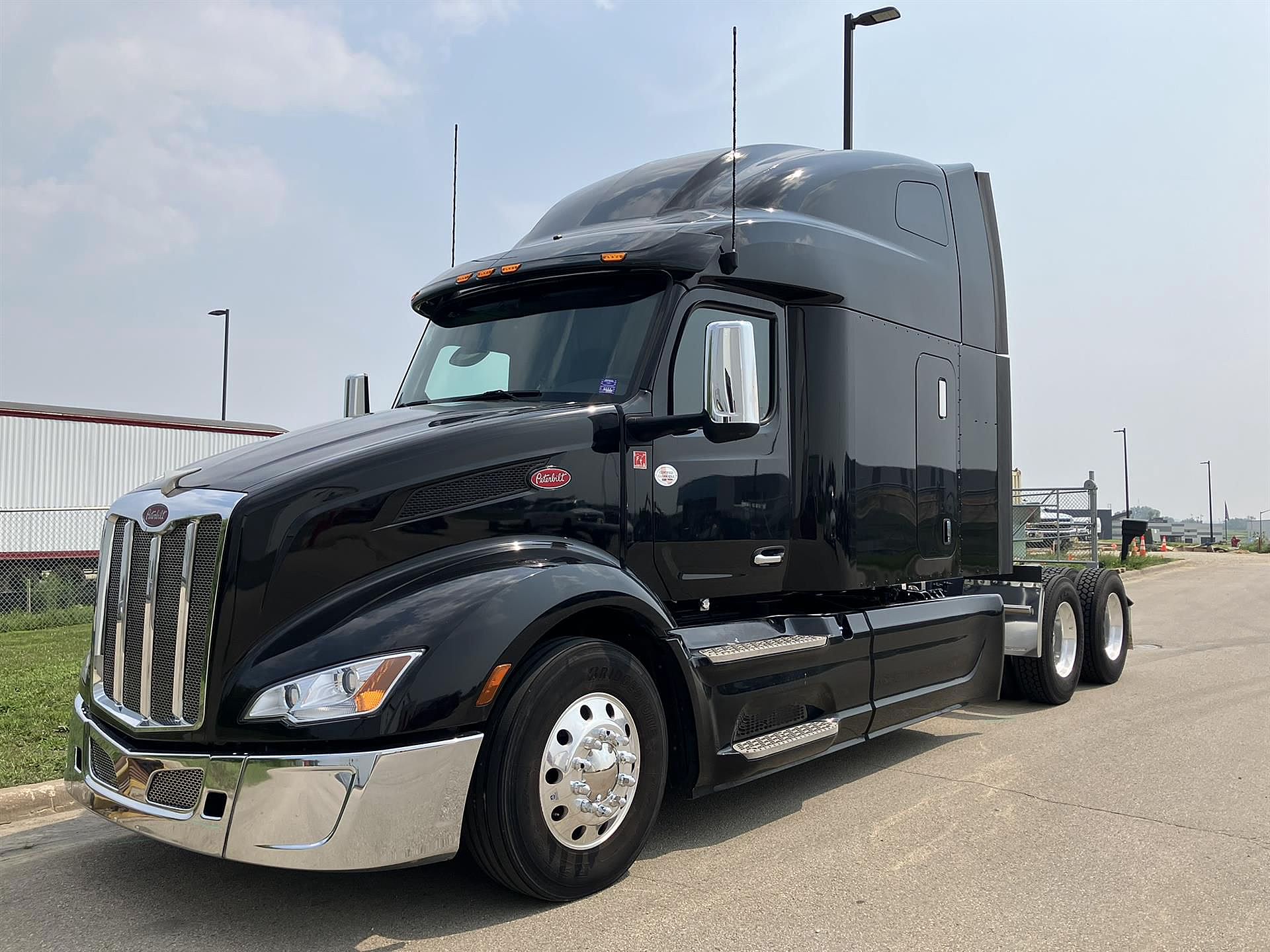 Ａタイプ 2023 PETERBILT 579 SLEEPER 873819 - Truck Market