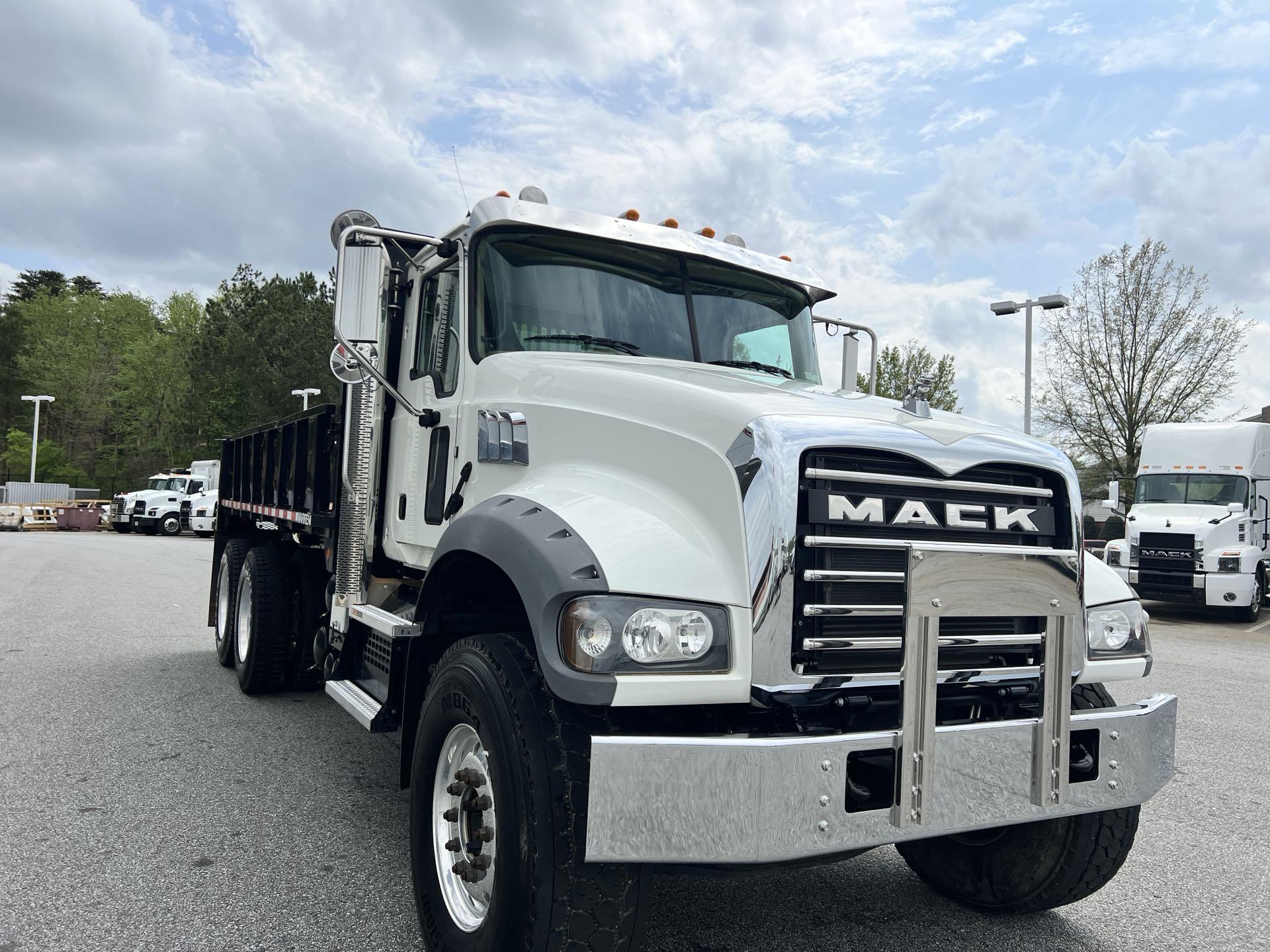 2020 Mack Granite GR64F (For Sale) | Dump Truck | # M001316