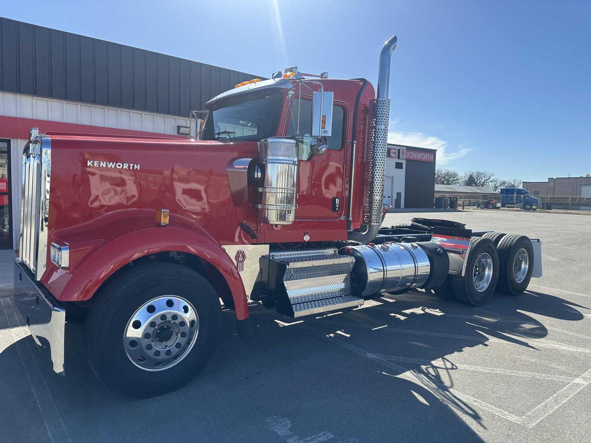 2025 Kenworth W900L For Sale Day Cab SR127993