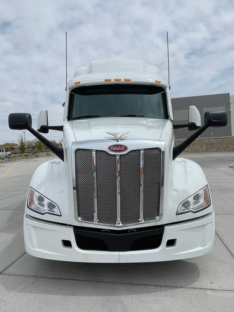 2023 Peterbilt 579 (For Sale) | 80