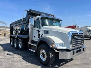 2024 Mack Granite GR64B - Dump Truck