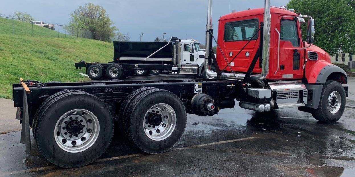 2025 Mack Granite GR64F (For Sale) | Dump Truck | #M045684