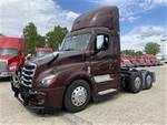 2019 Freightliner Cascadia 126