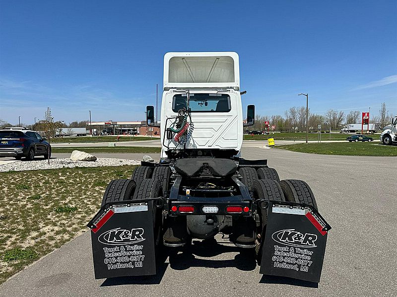 2024 International LT625