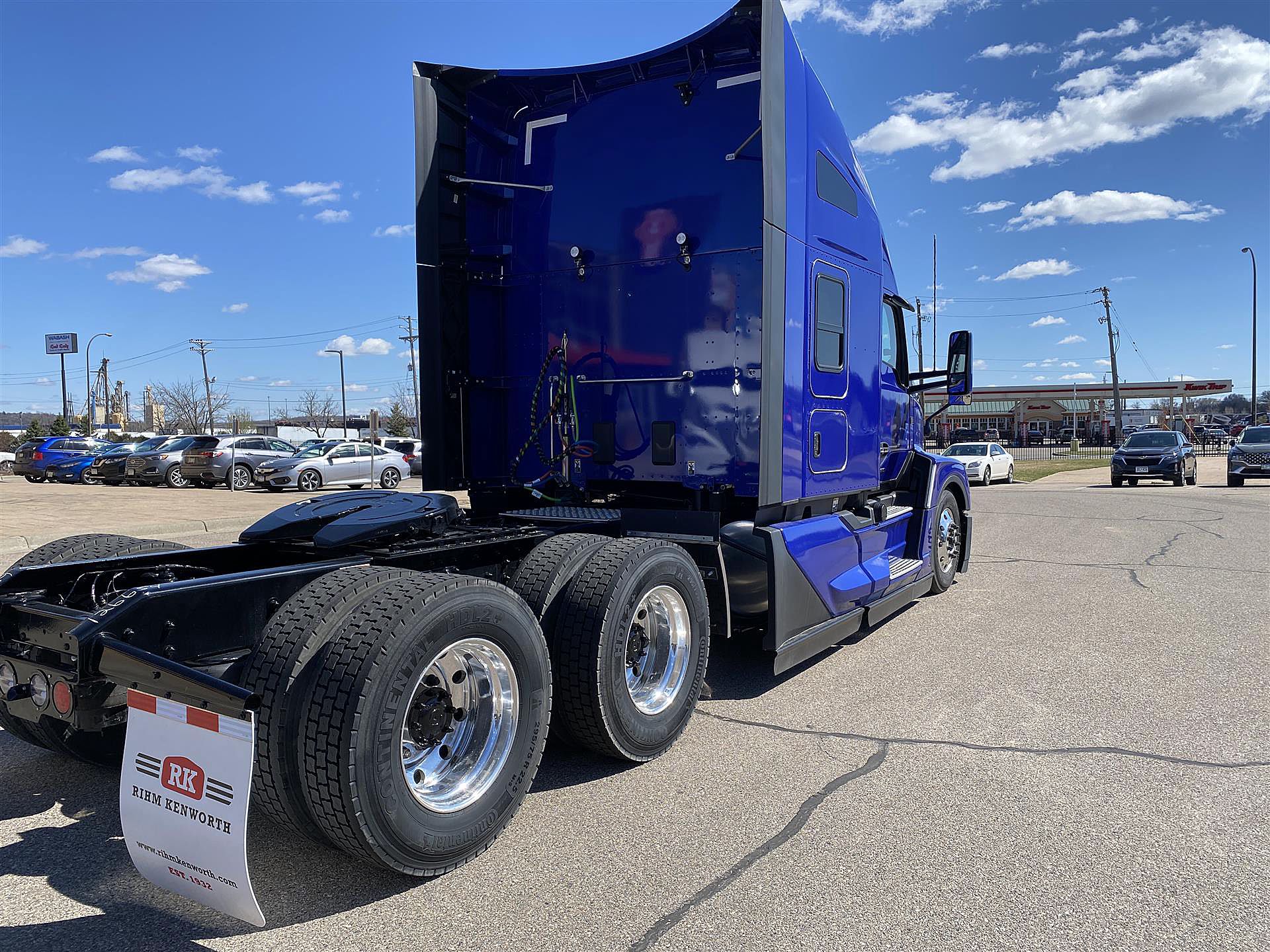 2025 Kenworth T680 For Sale 76" Sleeper SJ126654