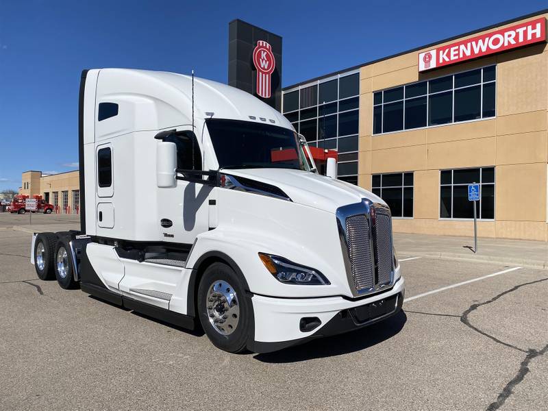 2025 Kenworth T680 For Sale | 76