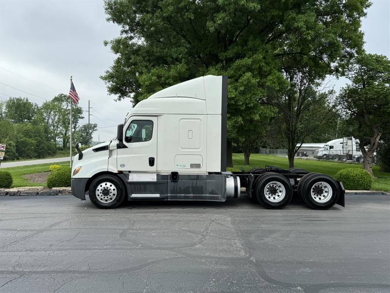 2019 Freightliner Cascadia