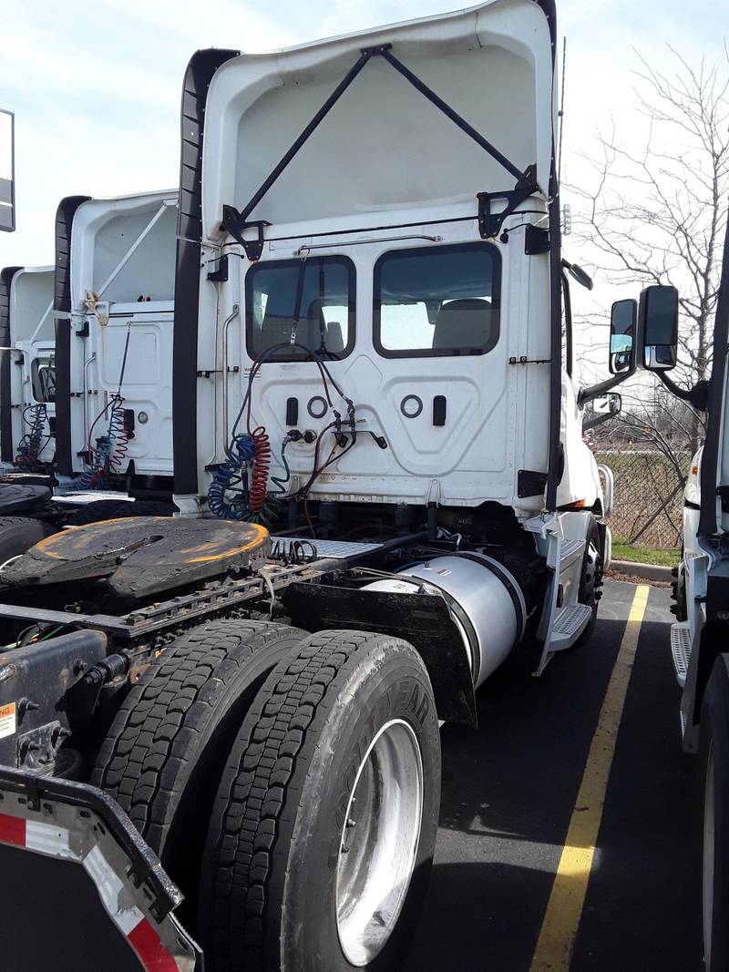 2020 Freightliner NEW CASCADIA 116 (For Sale) | Day Cab | #270238