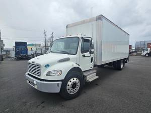 2008 Freightliner M2 106 - Day Cab