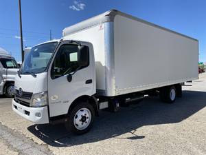 2018 Hino 195 - Box Truck