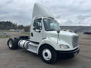 2018 Freightliner M2 - Day Cab
