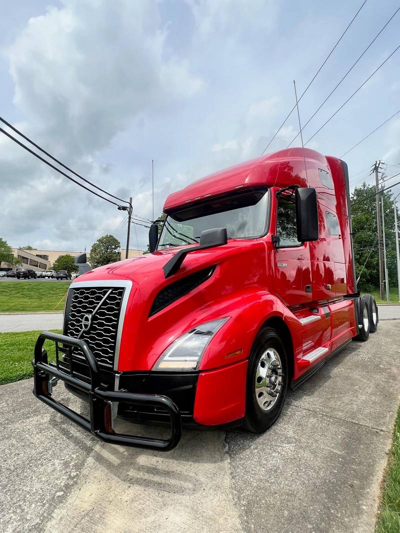 2020 Volvo VNL 760 (For Sale) | 76