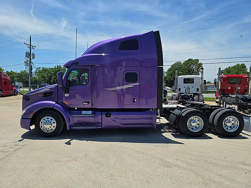 2021 Peterbilt 579 For Sale | 80