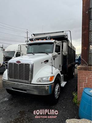 2015 Peterbilt 337 - Dump Truck