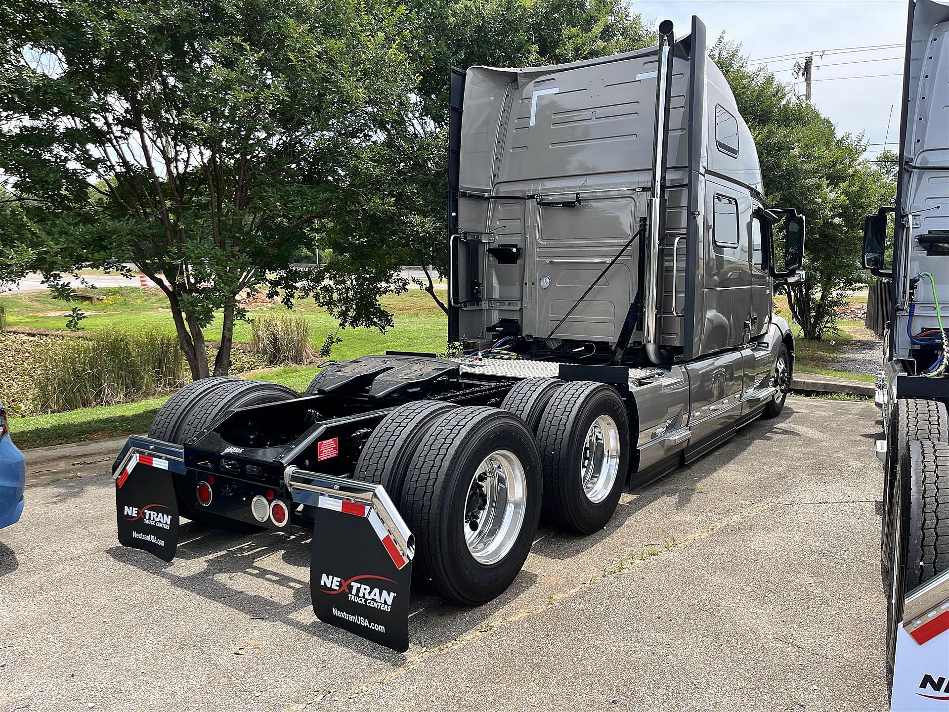 2025 Volvo VNL 860 For Sale | Sleeper Truck | #11VN660325