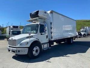 2017 Freightliner M2 106 - Day Cab