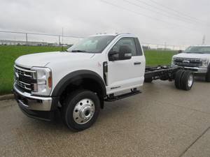 2024 Ford F600