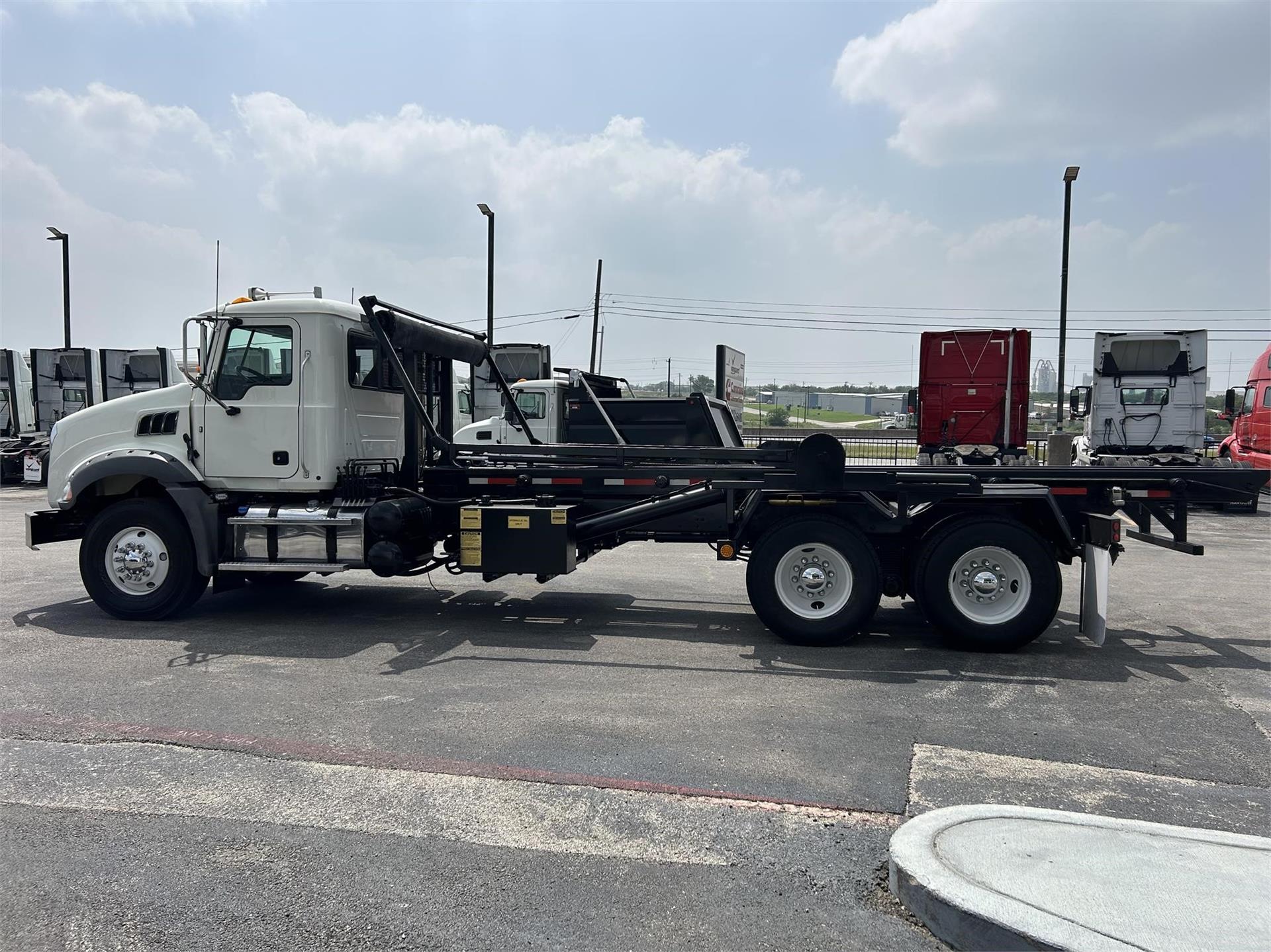 2020 Mack GRANITE 64BR For Sale | Day Cab | # 037786