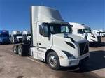 2024 Volvo VNR64T300