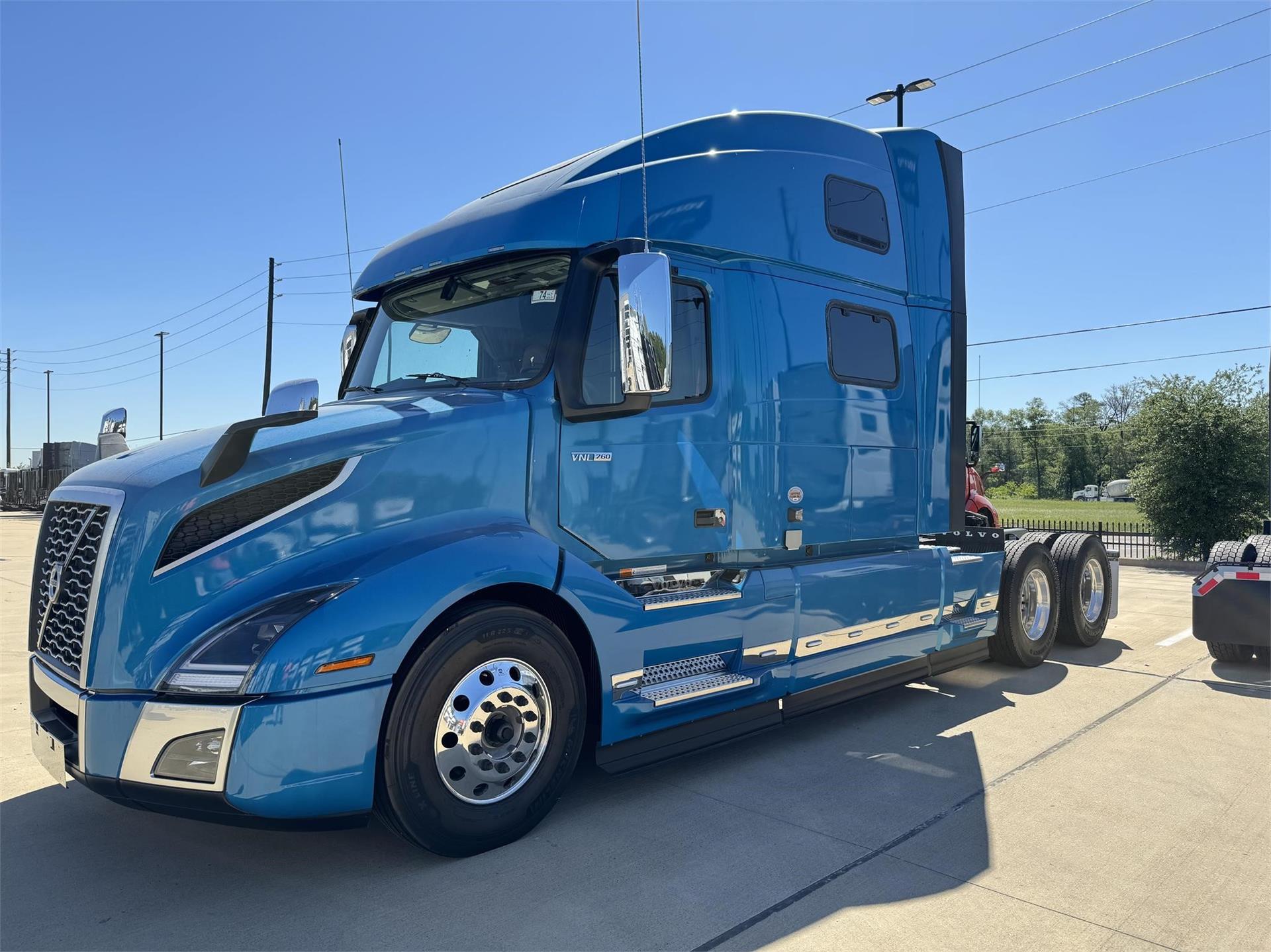 2025 Volvo VNL 860 For Sale 77" Sleeper 1203776