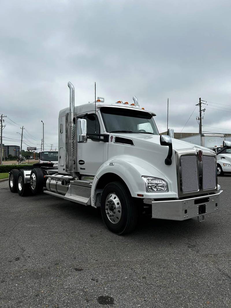 2024 Kenworth T880S For Sale | 40