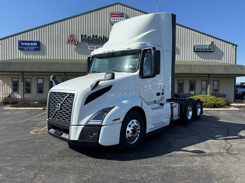 2025 Volvo VNL (For Sale) Daycab Sleeper V673134