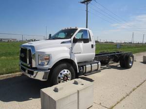 2025 Ford F750 - Cab & Chassis