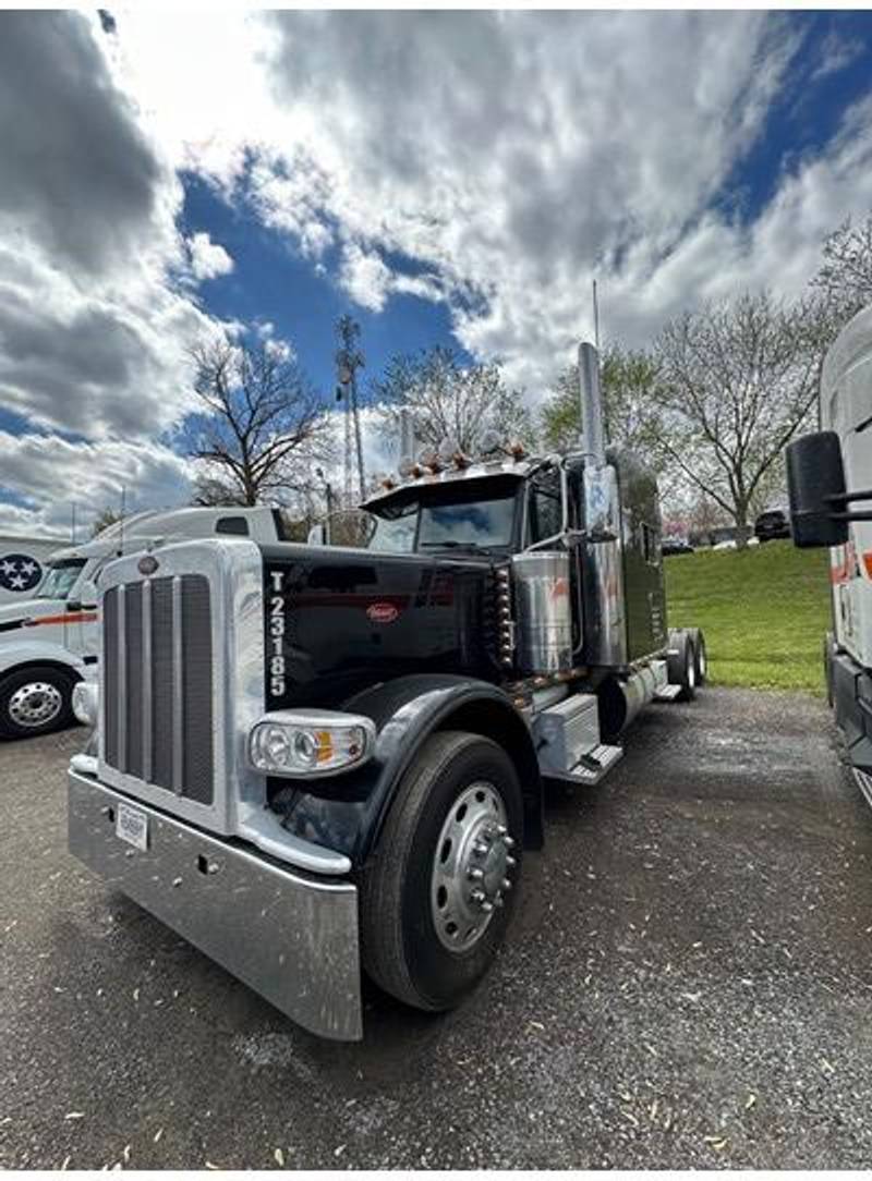 2023 Peterbilt 389 (For Sale) | 80