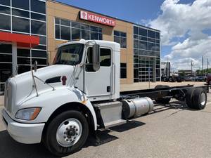 2015 Kenworth T270 - Cab & Chassis