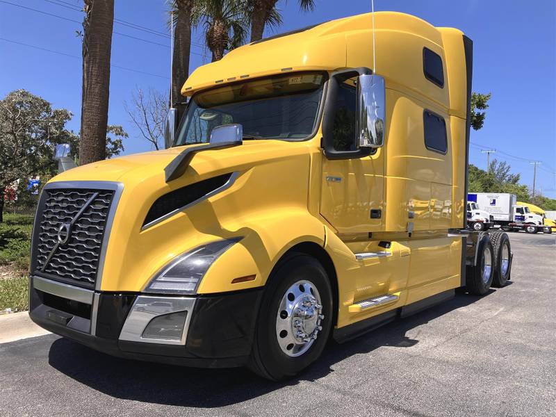 2019 Volvo VNL 860 (For Sale) | Sleeper Truck | #10VU874043