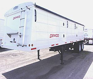 2025 DEMCO 30' STEEL - Trailer