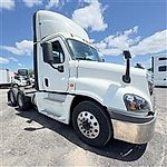 2019 Freightliner Cascadia 125