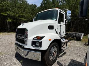2025 Mack MD6 42R - Cab & Chassis
